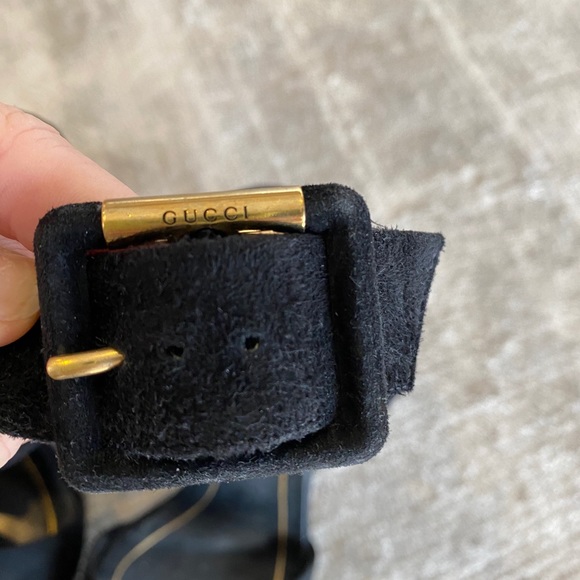 Black and Gold Gucci Studded Heels - Picture 6 of 13